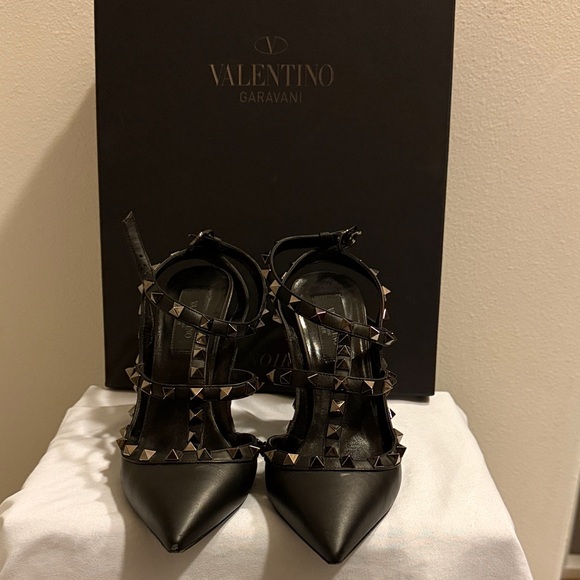 Valentino Garavani Shoes - Valentino Garavani Black Rockstud Heels